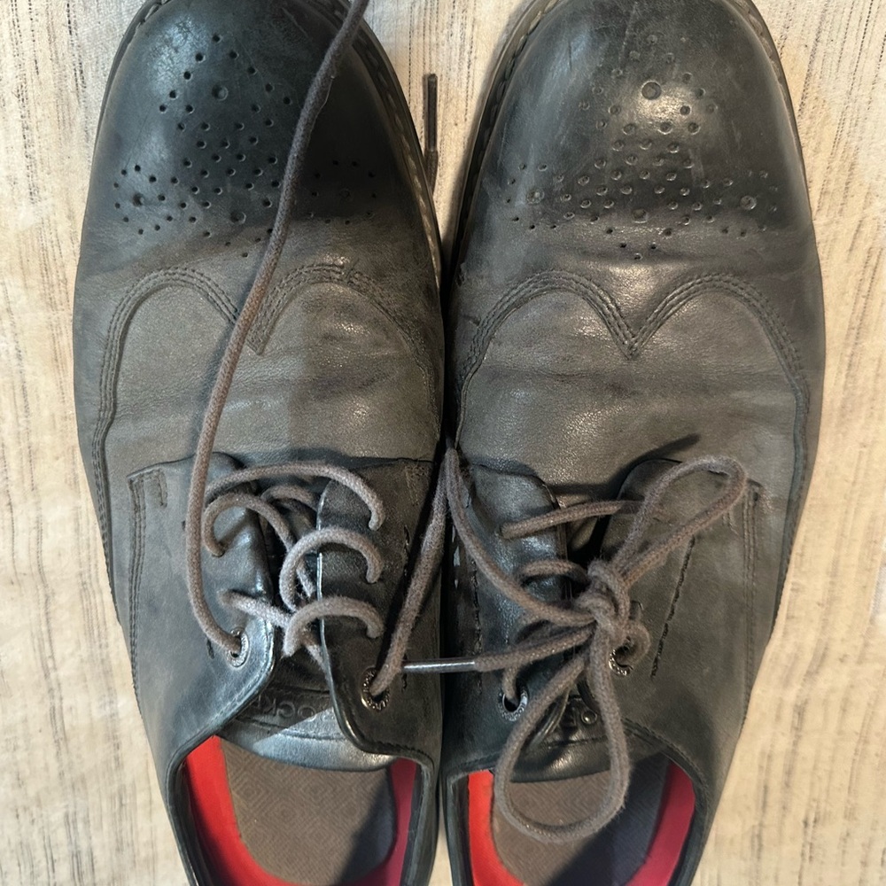 Classic Black Leather Men's Shoes